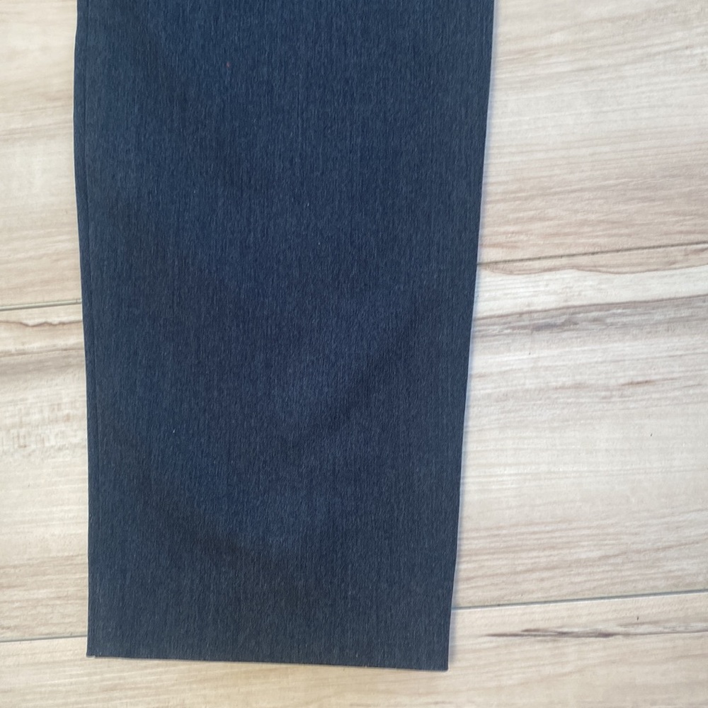 Gap Womens 14 T Skinny Ankle Slacks. Grey. Front zipper pockets and faux back - Picture 10 of 12
